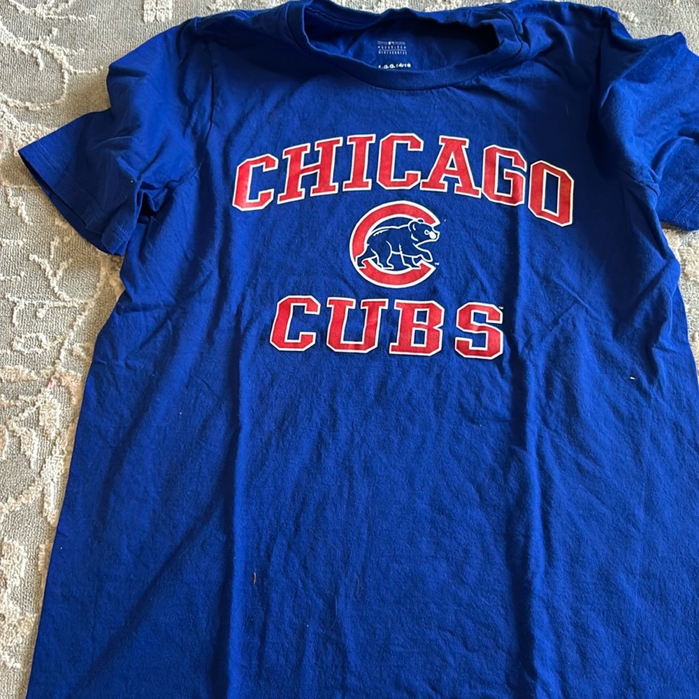 Kids Chicago Cubs t-shirt. Size 14/16